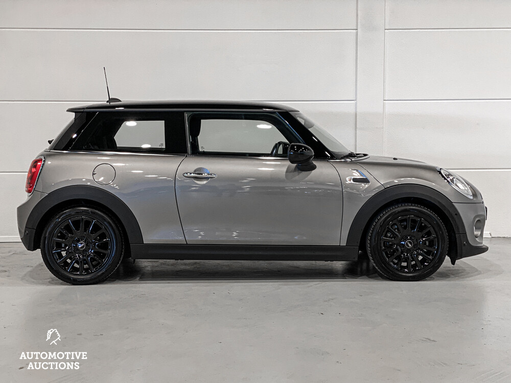Mini Cooper 1.5 Chile Serious Business 136hp 2016, RG-118-Z.
