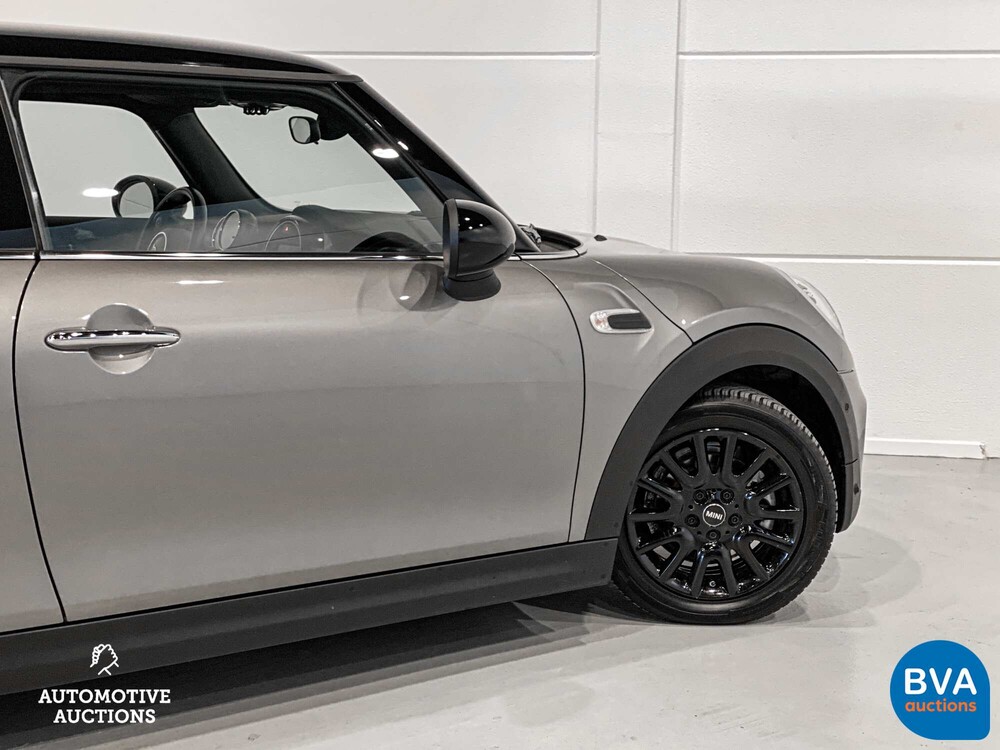 Mini Cooper 1.5 Chile Serious Business 136hp 2016, RG-118-Z.