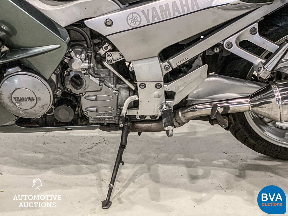 Yamaha Tour FJR 1300A 109 PS 2005, 75-MF-KK.