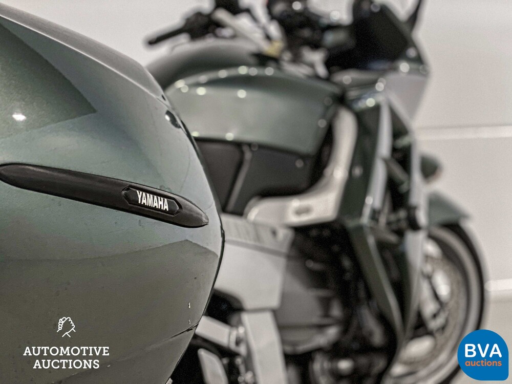 Yamaha Tour FJR 1300A 109 PS 2005, 75-MF-KK.