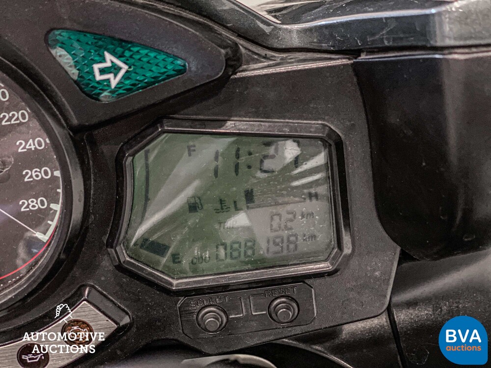 Yamaha Tour FJR 1300A 109 PS 2005, 75-MF-KK.