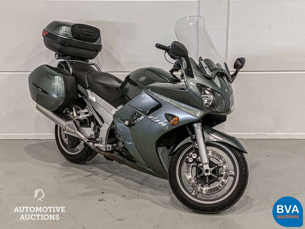 Yamaha Tour FJR 1300A 109 PS 2005, 75-MF-KK.