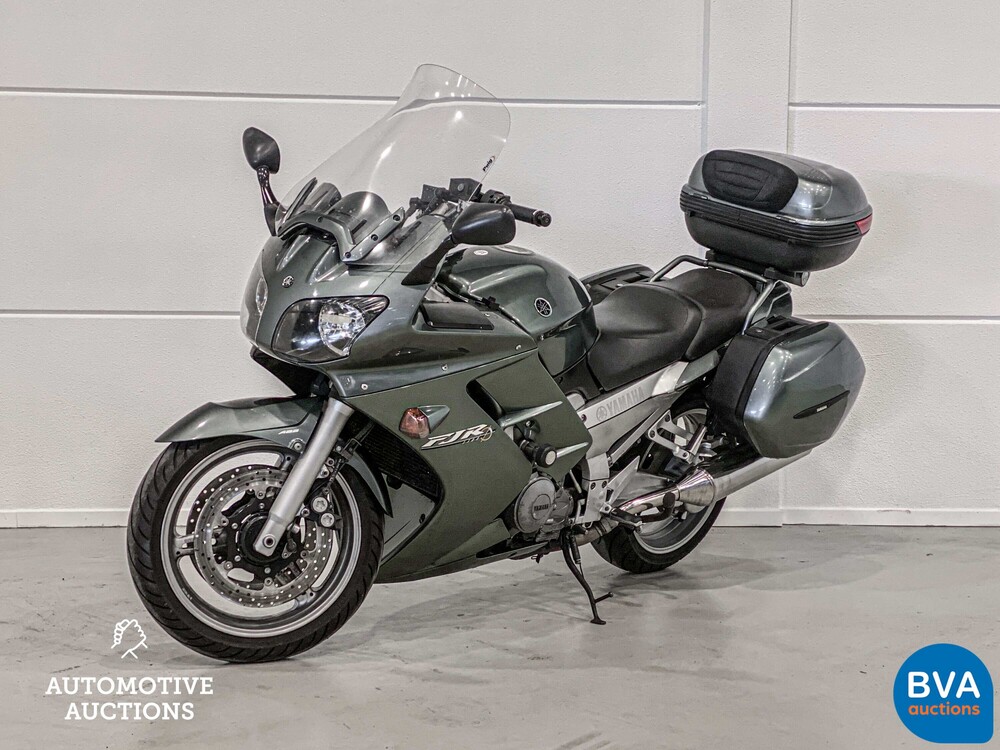 Yamaha Tour FJR 1300A 109 PS 2005, 75-MF-KK.