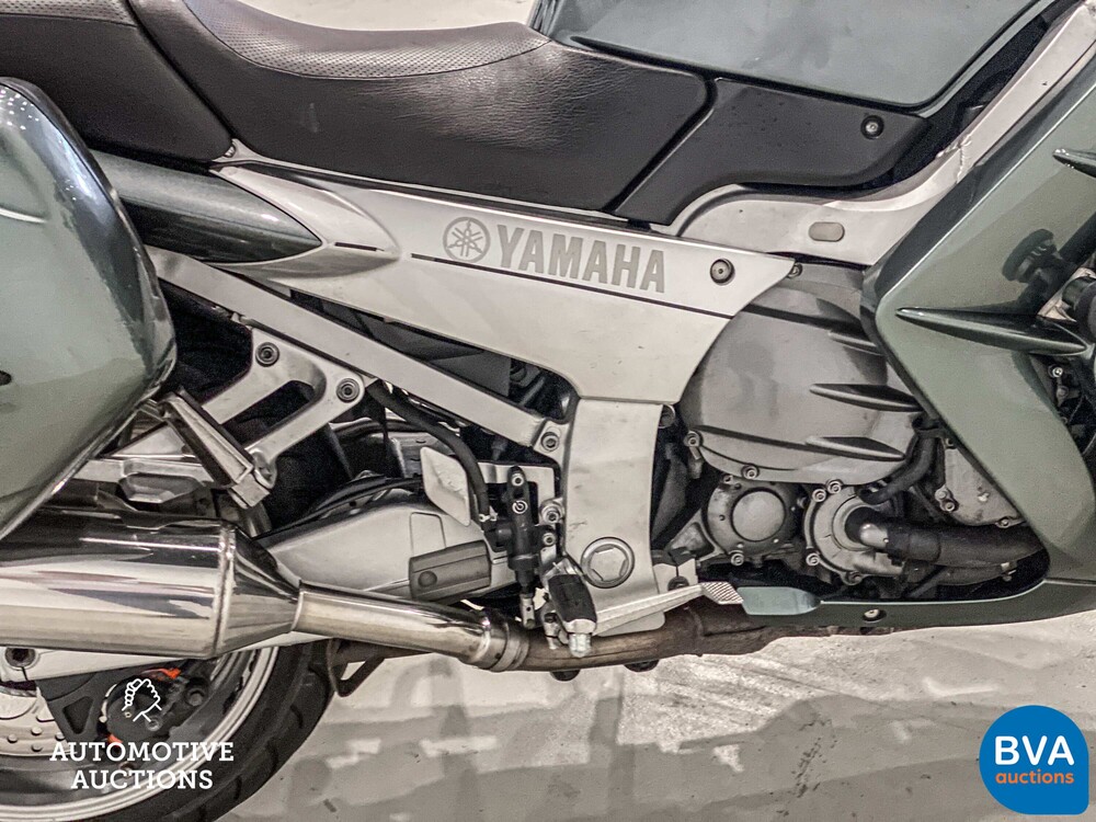 Yamaha Tour FJR 1300A 109 PS 2005, 75-MF-KK.