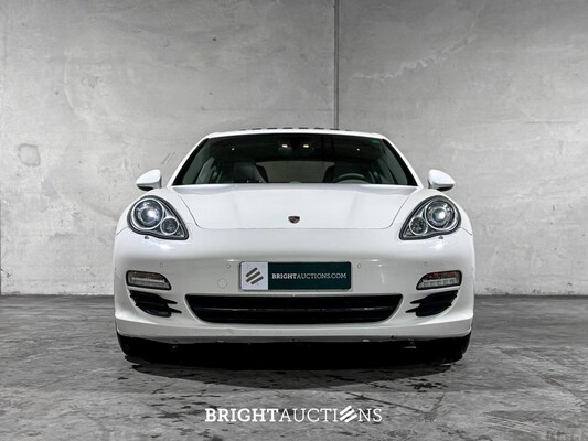 Porsche Panamera 4S 4.8 V8 400pk 2009, Z-798-BP
