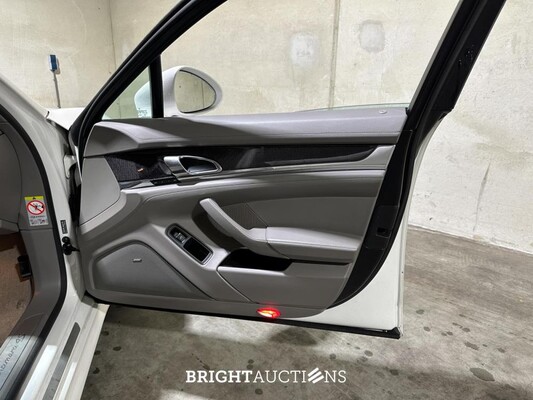 Porsche Panamera 4S 4.8 V8 400pk 2009, Z-798-BP