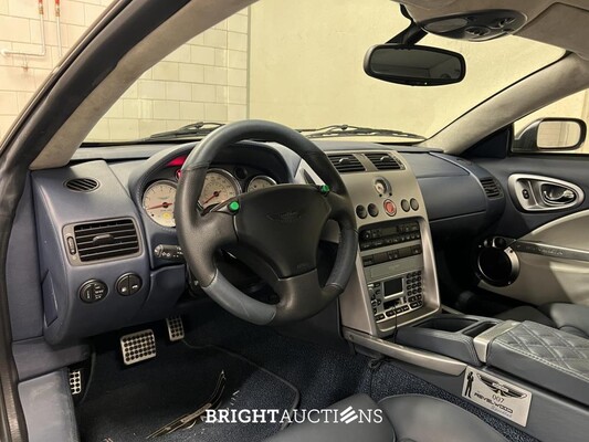 Aston Martin Vanquish 5.9 V12 466pk 2003