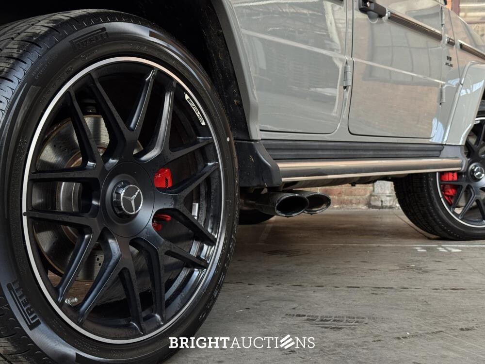 Mercedes-Benz G63 AMG 4.0 V8 585hp G-Class