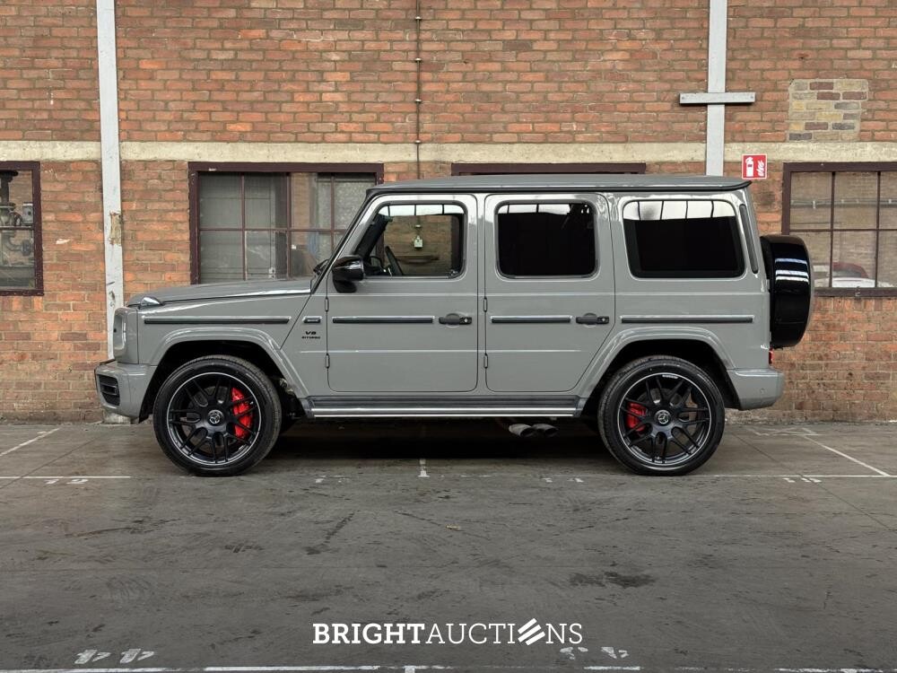 Mercedes-Benz G63 AMG 4.0 V8 585hp G-Class