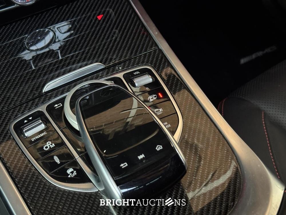 Mercedes-Benz G63 AMG 4.0 V8 585hp G-Class