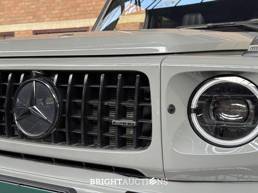 Mercedes-Benz G63 AMG 4.0 V8 585hp G-Class