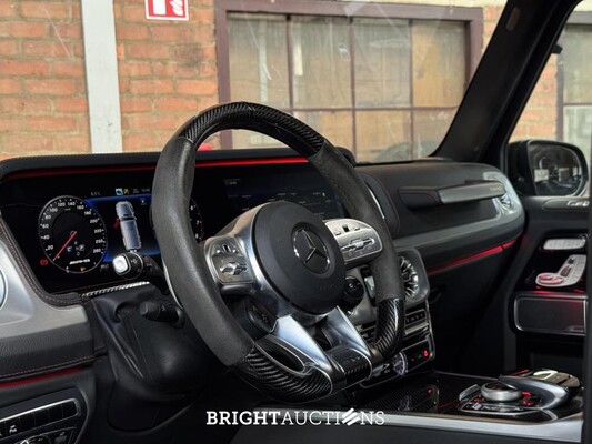 Mercedes-Benz G63 AMG 4.0 V8 585hp G-Class