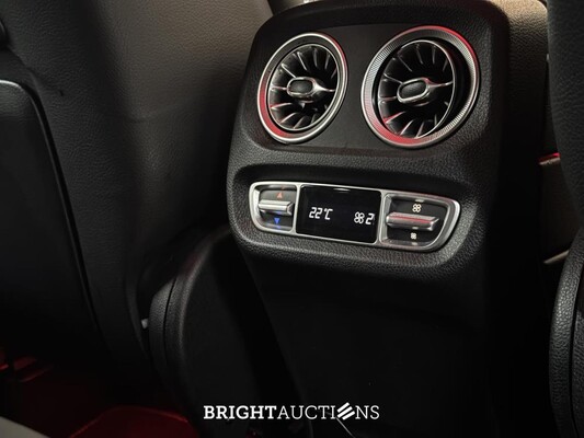 Mercedes-Benz G63 AMG 4.0 V8 585hp G-Class