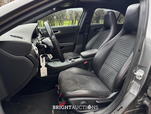 Mercedes-Benz A200 CDI Prestige AMG Line 136hp 2014 (Original-NL) A-Class, 5-TGD-38