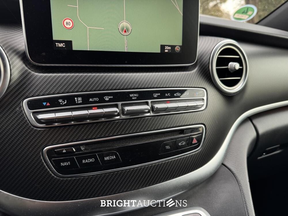 Mercedes-Benz V250d Extra Lang DC Avantgarde Edition 190pk 2019 (Origineel-NL & 1e Eigenaar) V-klasse, V-292-ZS