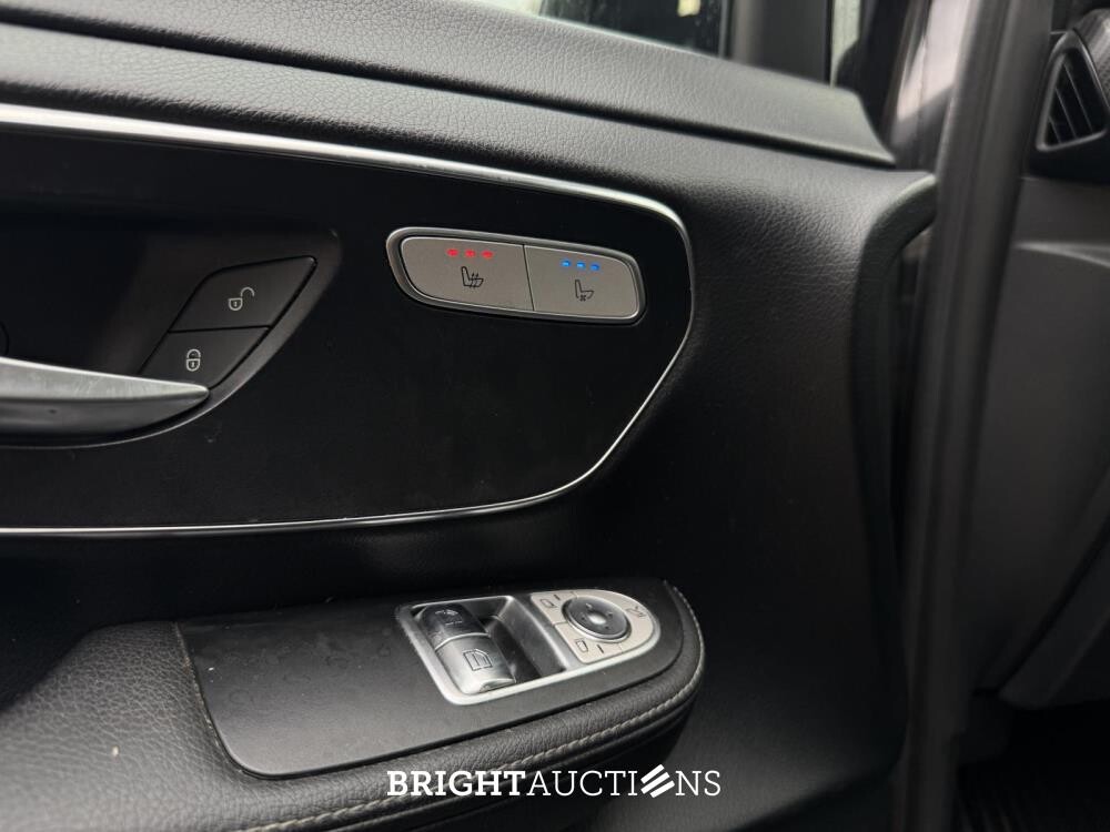 Mercedes-Benz V250d Extra Lang DC Avantgarde Edition 190pk 2019 (Origineel-NL & 1e Eigenaar) V-klasse, V-292-ZS