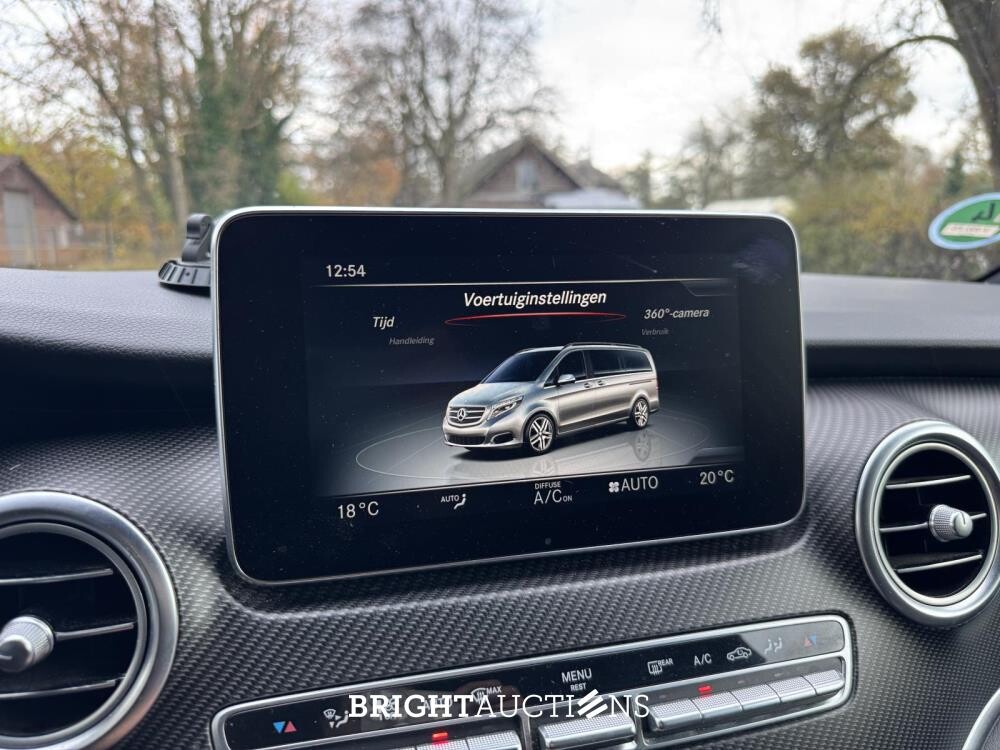 Mercedes-Benz V250d Extra Lang DC Avantgarde Edition 190pk 2019 (Origineel-NL & 1e Eigenaar) V-klasse, V-292-ZS