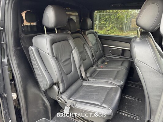 Mercedes-Benz V250d Extra Lang DC Avantgarde Edition 190pk 2019 (Origineel-NL & 1e Eigenaar) V-klasse, V-292-ZS