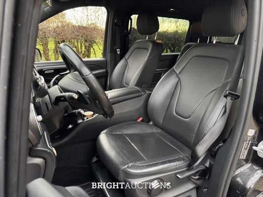 Mercedes-Benz V250d Extra Lang DC Avantgarde Edition 190pk 2019 (Origineel-NL & 1e Eigenaar) V-klasse, V-292-ZS