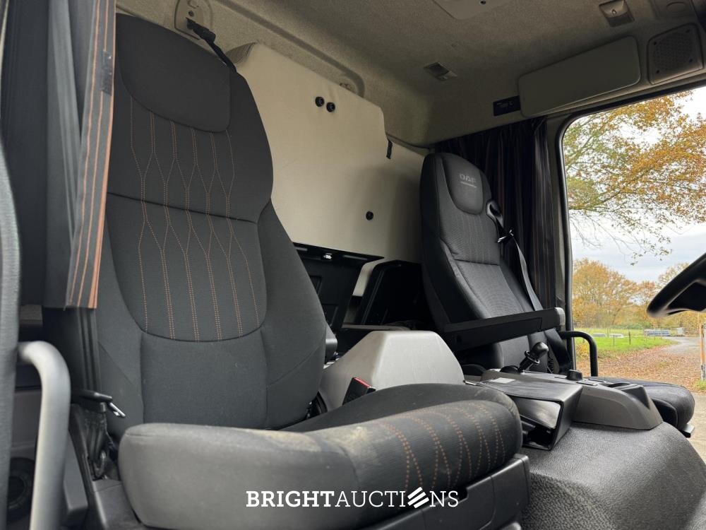 DAF LF 260 FA Truck 2018 (Original-NL), 10-BLD-8