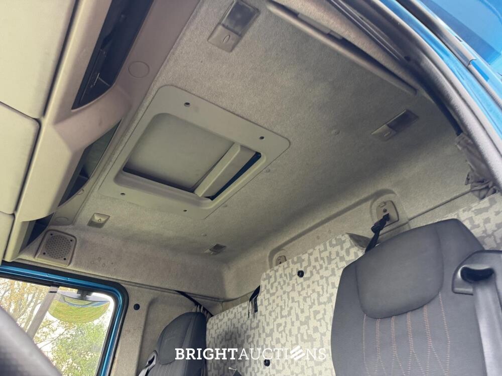 DAF LF 260 FA 264hp 2018 Truck (Original-NL & 1st Owner), 06-BKV-5