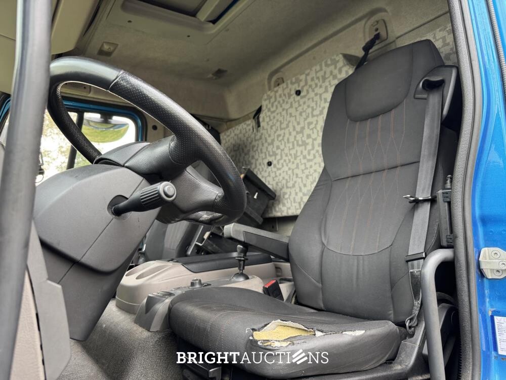 DAF LF 260 FA 264hp 2018 Truck (Original-NL & 1st Owner), 06-BKV-5