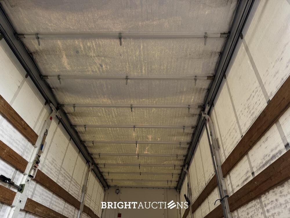 DAF LF 180 FA 184hp 2017 Truck (Original-NL + 1st Owner), 90-BKF-9