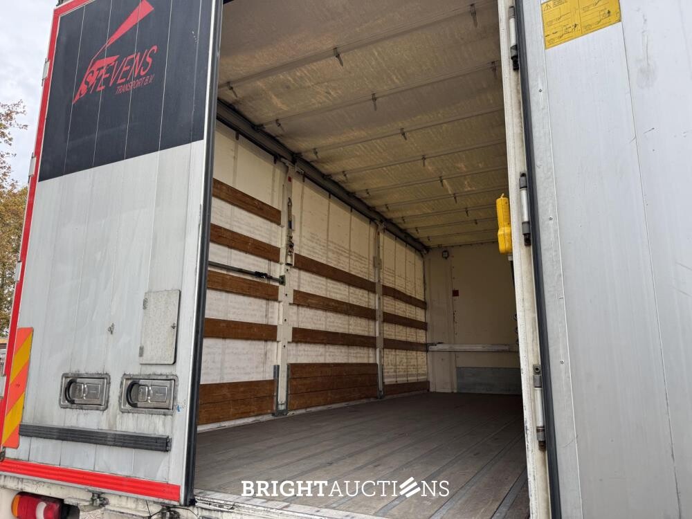 DAF LF 180 FA 184hp 2017 Truck (Original-NL + 1st Owner), 90-BKF-9