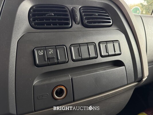 DAF LF 180 FA 184hp 2017 Truck (Original-NL + 1st Owner), 90-BKF-9