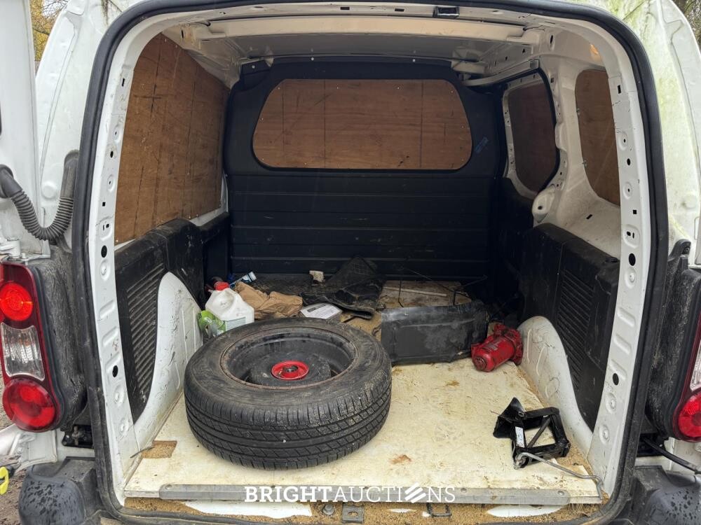 Citroen Berlingo 1.6 BlueHDI 75 Club 75pk 2017 (Origineel-NL), VZ-470-S