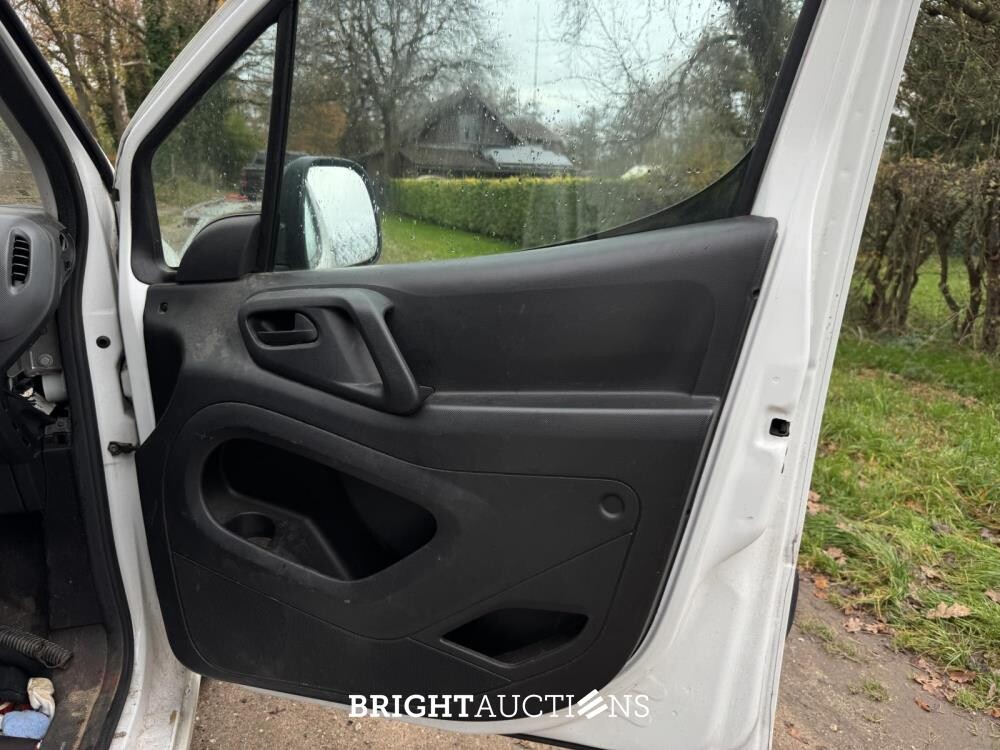 Citroen Berlingo 1.6 BlueHDI 75 Club 75pk 2017 (Origineel-NL), VZ-470-S