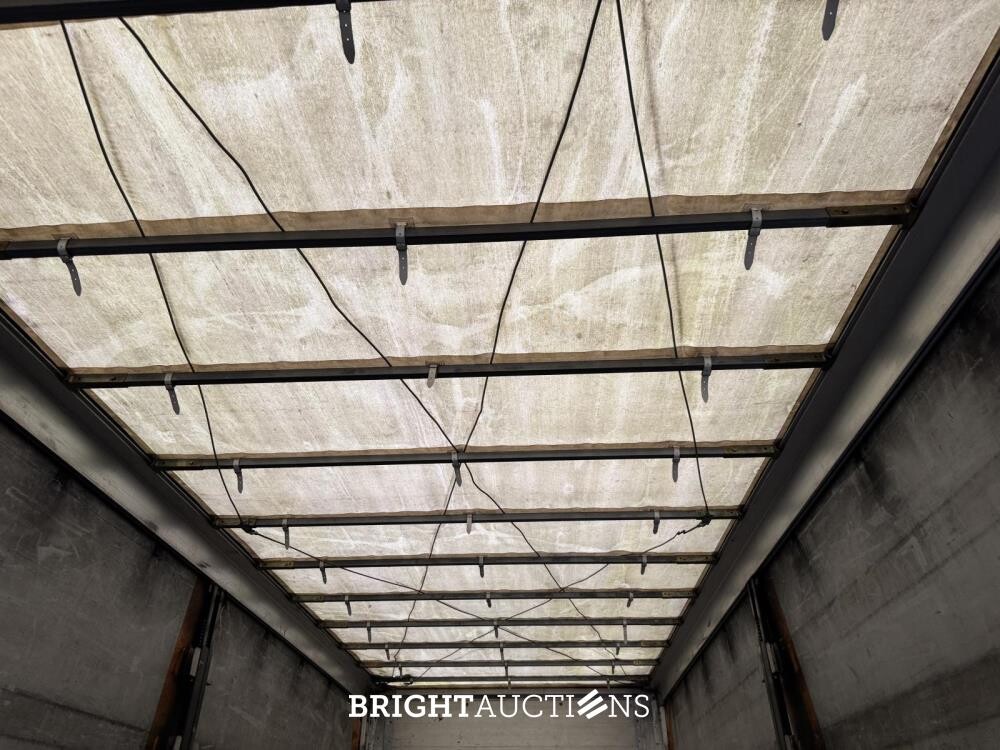 Kaessbohrer MAXIMA Semi-trailer 2011, OL-01-NX