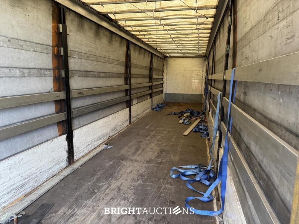 Kaessbohrer MAXIMA Semi-trailer 2011, OL-01-NX