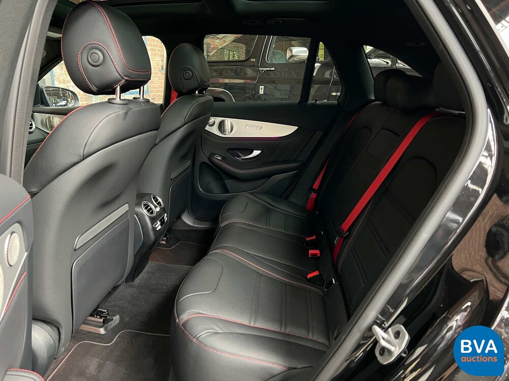 2021 Mercedes-Benz GLC43 AMG 4Matic 390PS.