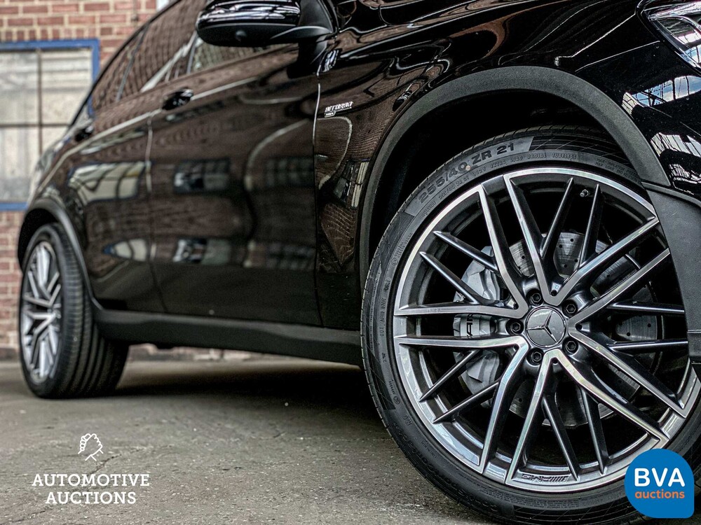 2021 Mercedes-Benz GLC43 AMG 4Matic 390PS.