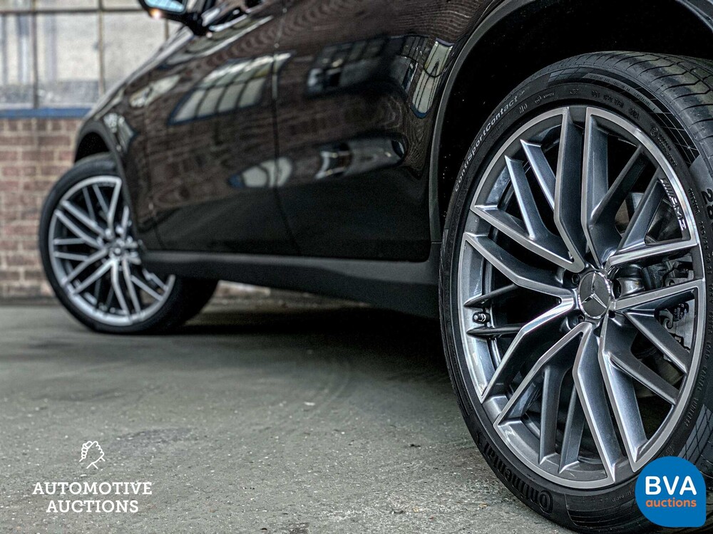2021 Mercedes-Benz GLC43 AMG 4Matic 390PS.