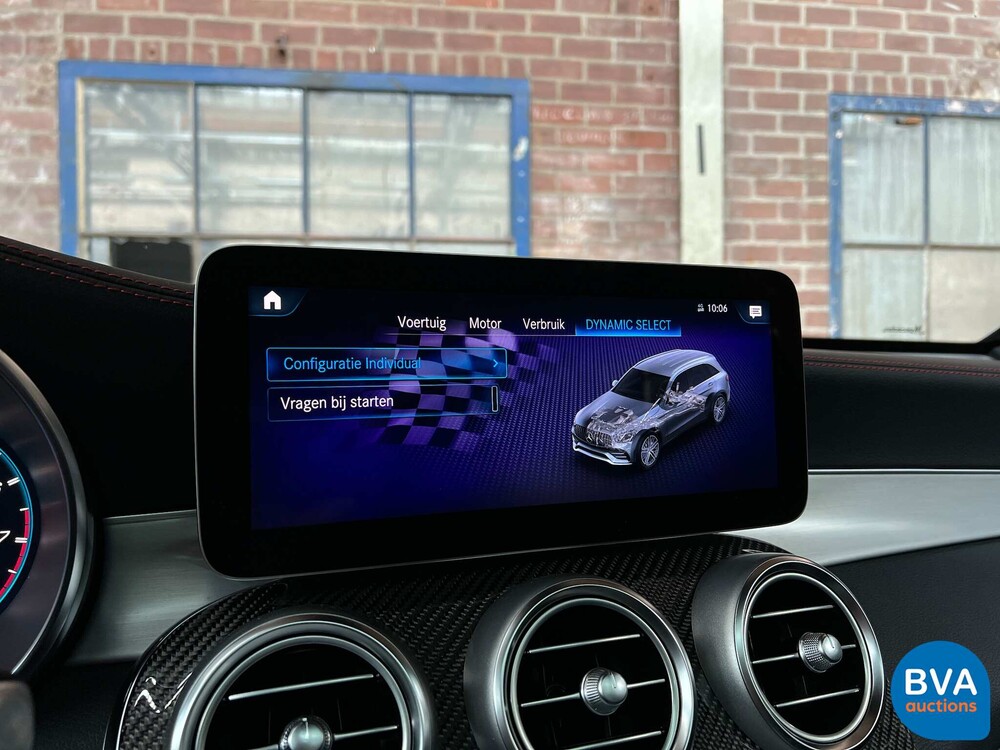 2021 Mercedes-Benz GLC43 AMG 4Matic 390PS.