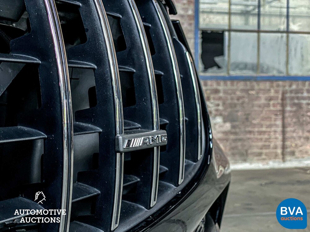 2021 Mercedes-Benz GLC43 AMG 4Matic 390PS.