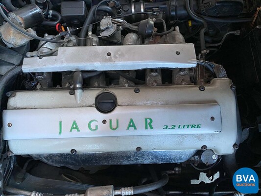 Jaguar Sovereign 3.2 211pk 1996 -Org. NL-, NN-HV-09