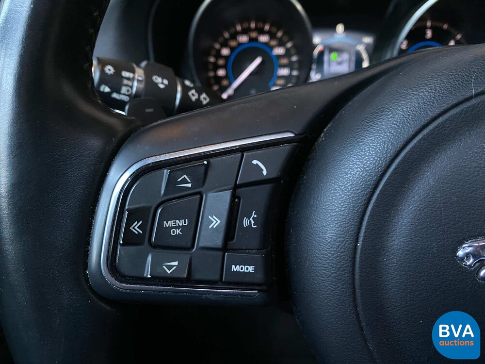Jaguar XF2.0d 179 PS 2017, SR-372-R.