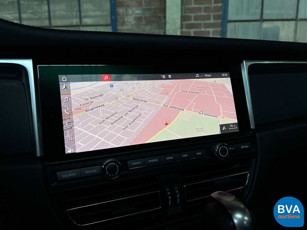 Porsche Macan 2.0 231PS 2019.