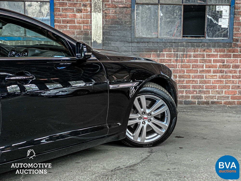 Jaguar XJ3.0 V6 SC 340 PS 2013, 3-SLT-85.