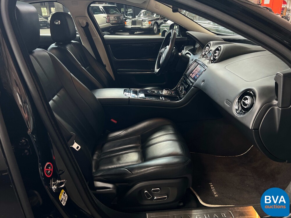 Jaguar XJ3.0 V6 SC 340 PS 2013, 3-SLT-85.