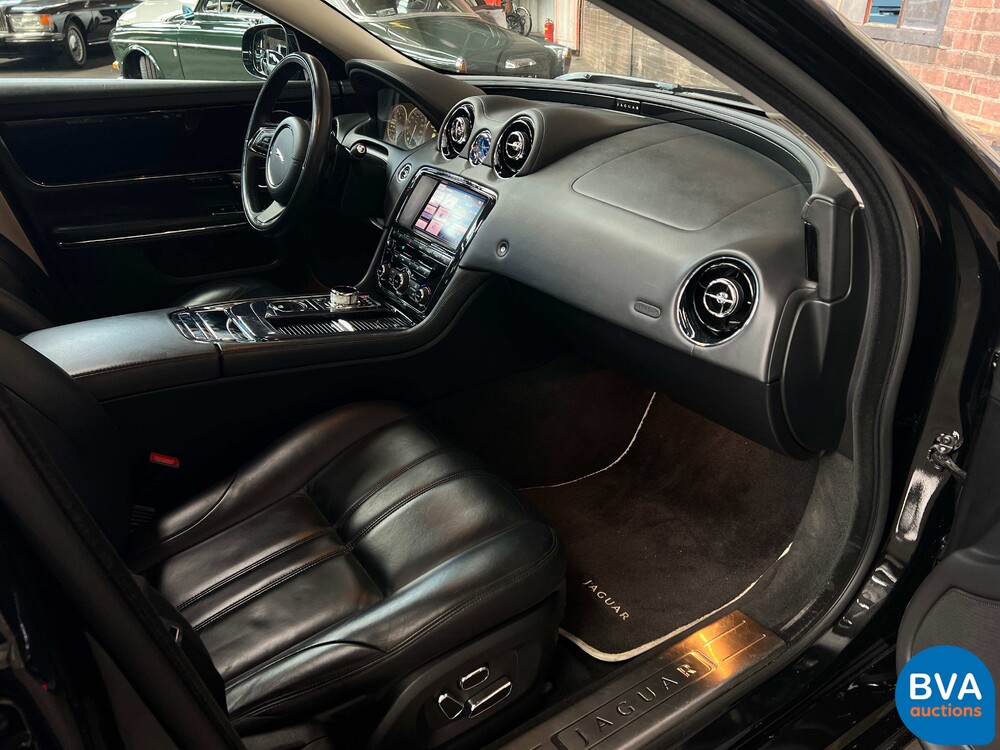 Jaguar XJ3.0 V6 SC 340 PS 2013, 3-SLT-85.