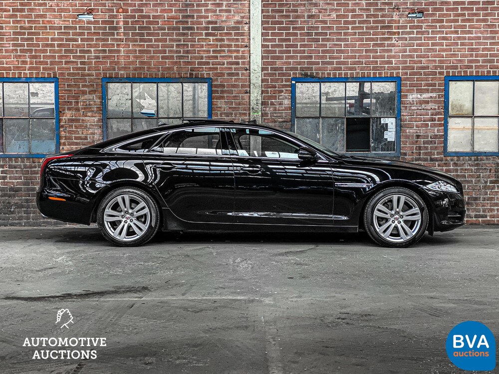 Jaguar XJ3.0 V6 SC 340 PS 2013, 3-SLT-85.