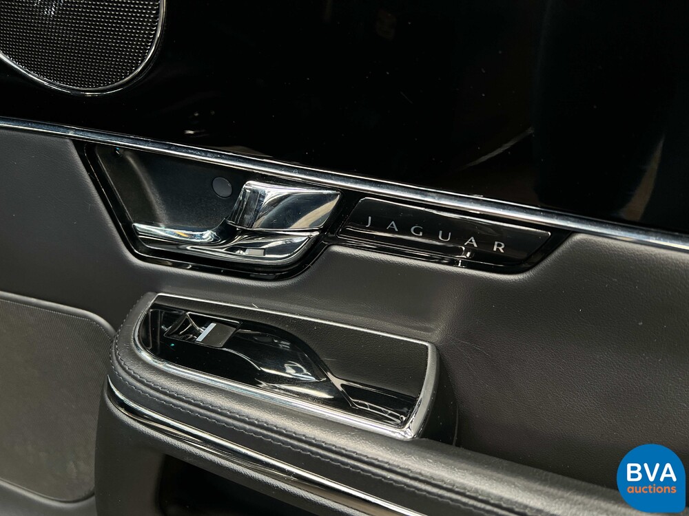 Jaguar XJ3.0 V6 SC 340 PS 2013, 3-SLT-85.