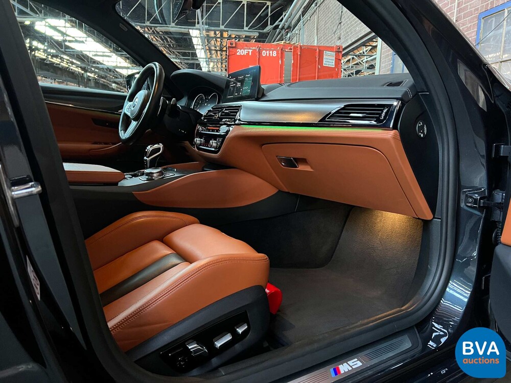 BMW M5 4.4 V8 5-Series BiTurbo F90 600hp 2018 M-Performance NEW MODEL.