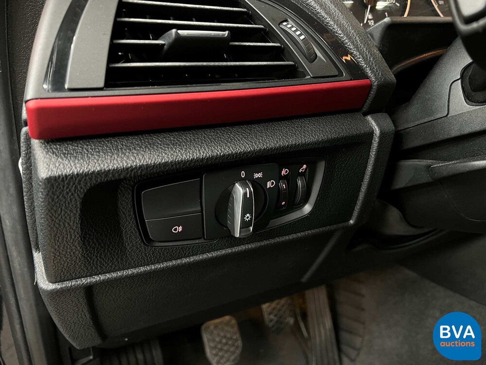 BMW 116i Business 1-serie 136pk 2012, ZJ-256-G