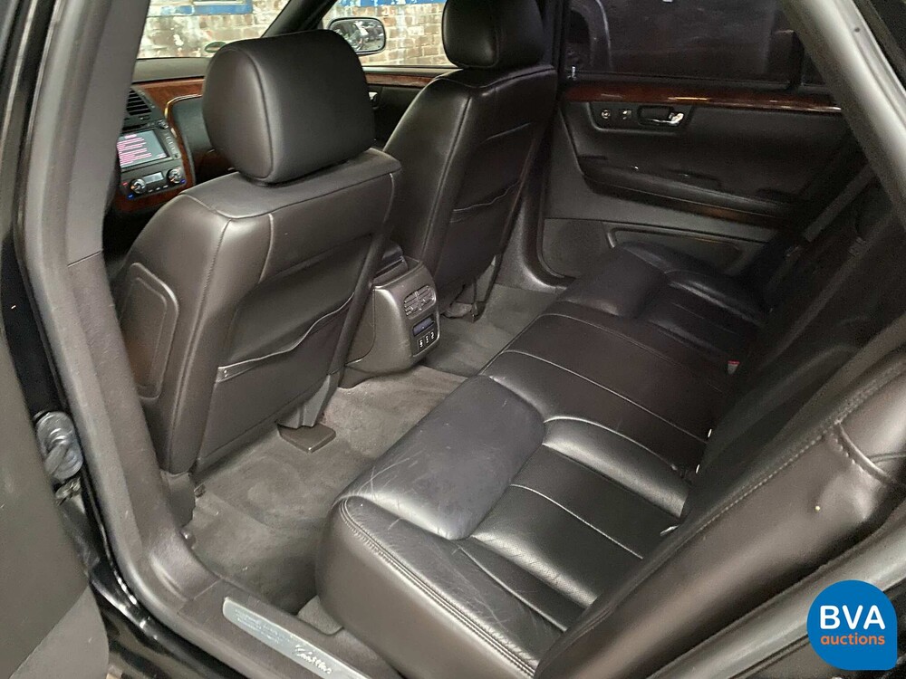 Cadillac DTS 4.6 V8 280hp 2007.