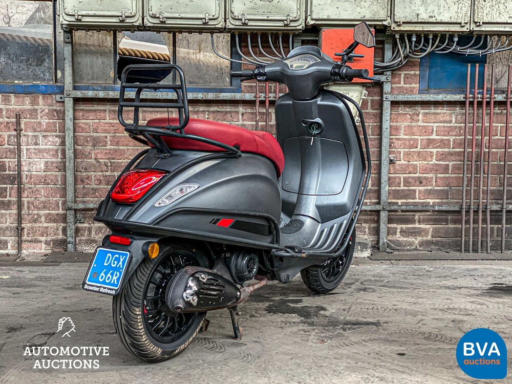 Piaggio Vespa Sprint 4-Stroke 25km, DGX-66-R.